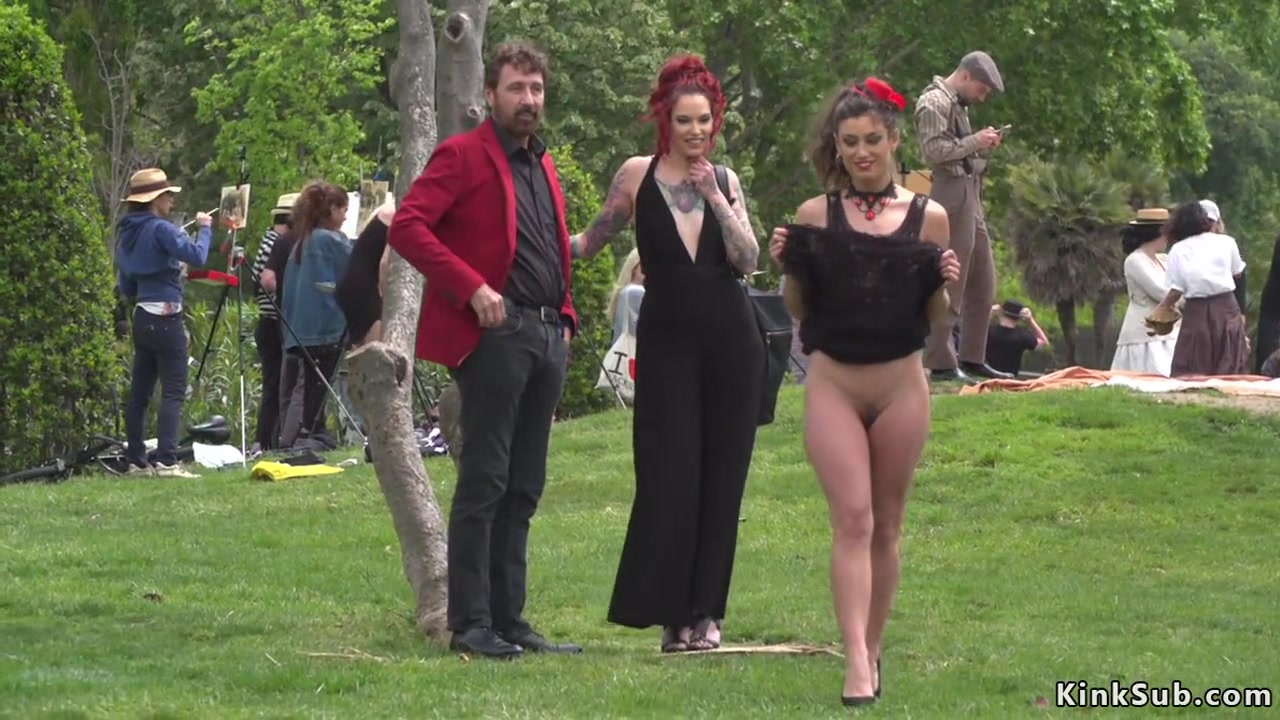 Butt naked slave walked in the park
